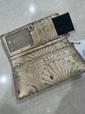 Brahmin Ady Wallet Stardust Draper NWT